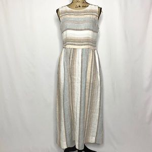 Perfect dress for the beach!